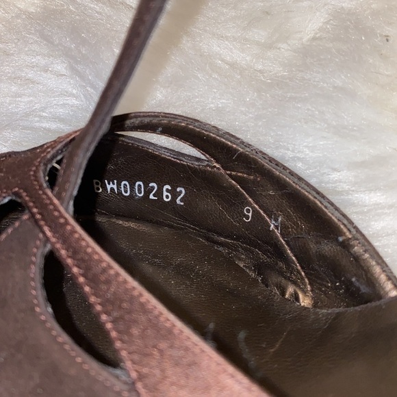 Stuart Weitzman Brown Suede Satin Mary Jane Pumps Heels  Sz 9. - Picture 7 of 7